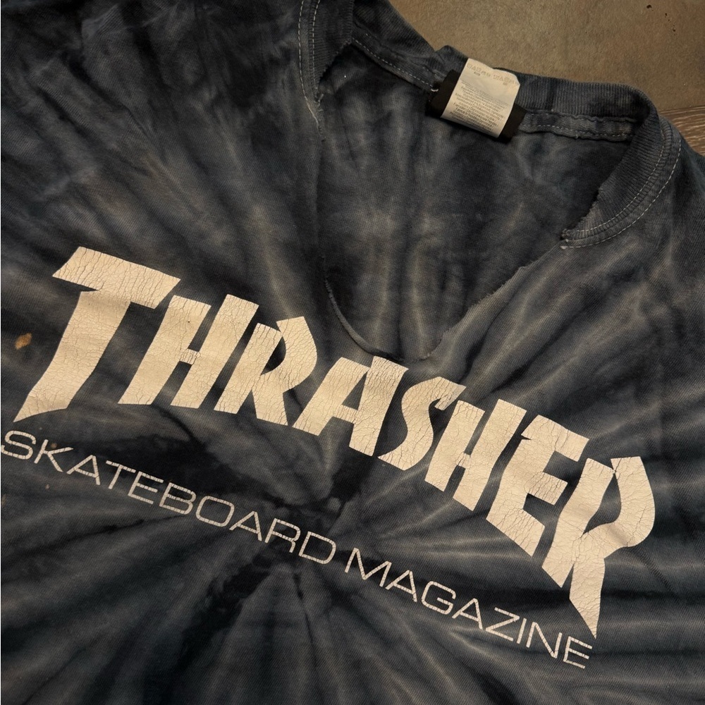 Thrasher Men's Gray Tie-Dye Tee - Picture 3 of 4